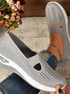 Breathable Anti-Skid Flat Shoes