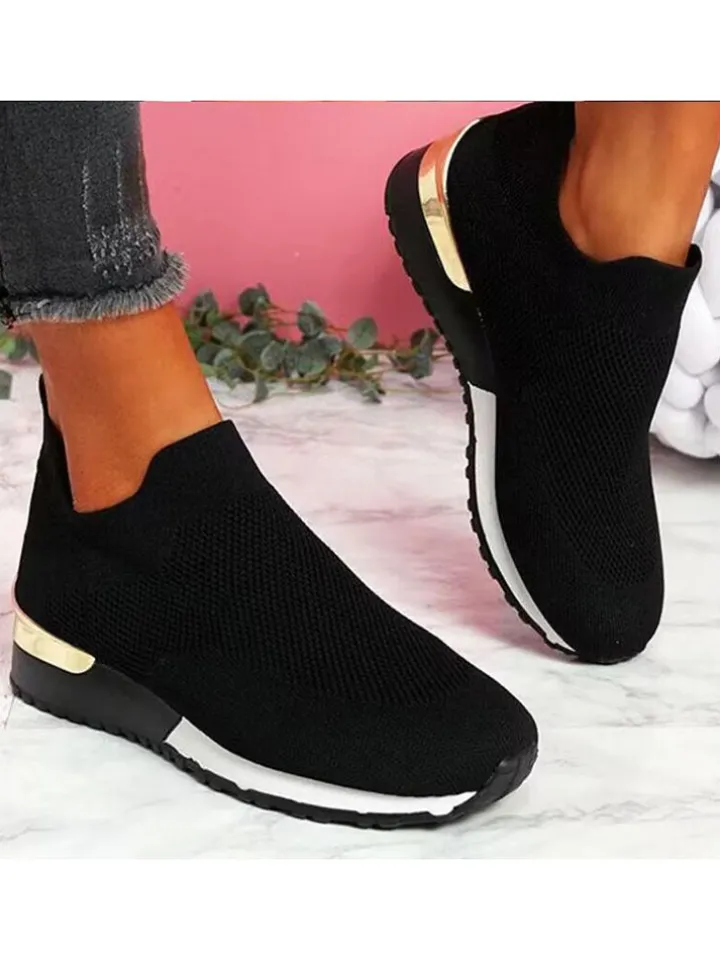 Breathable Flyknit Elastic Sneaker