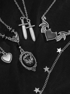 Cool Heart Pendant Necklaces