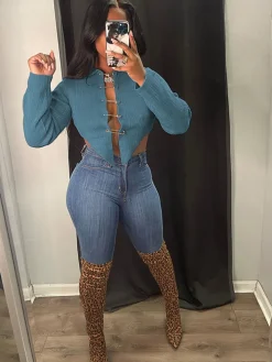 Long Sleeve Knit Pin Chain Crop Top