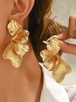 Metal Floral Petal Earrings