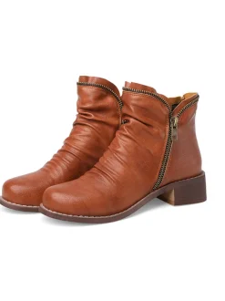 Plus Size Chelsea Side Zipper Ankle Boots