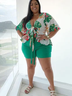 Plus Size Lace Up Ruffle Sleeve Floral Shorts Set