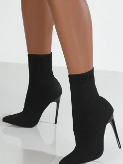 Ribbed Knit Solid Color Anklet Boots