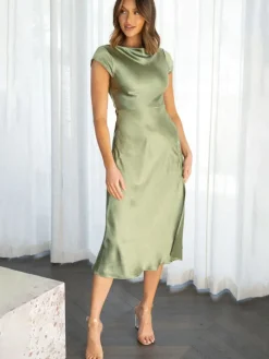 Satin Sleeveless Blackless Midi Dress