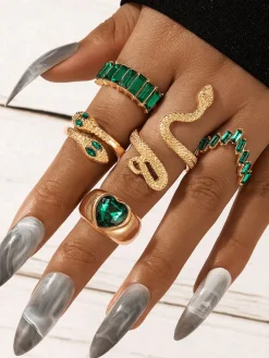 Serpent Imitation Emeralds and Diamonds Ring Set