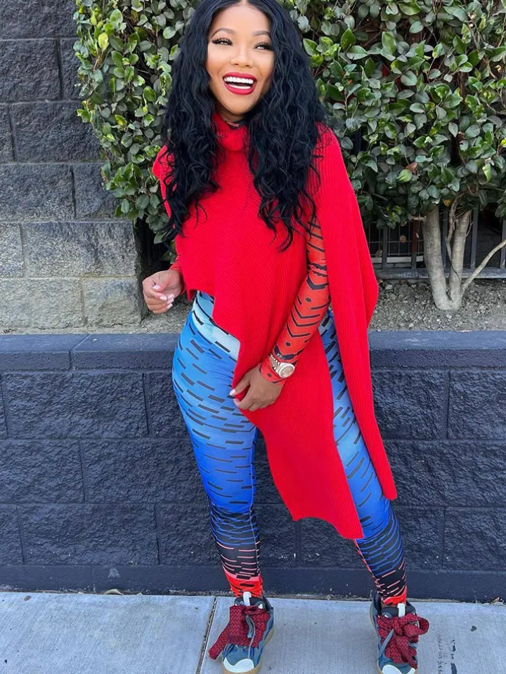 Sleeveless Turtleneck Asymmetrical Sweater