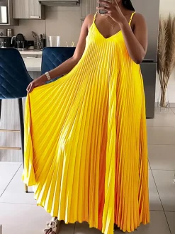 Solid Color Loose Strap Beach Pleated Dress