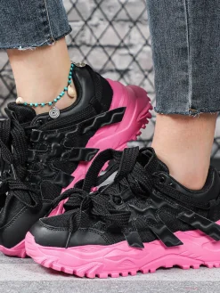 Thick Sole Breathable Mesh Lace-Up Sneakers